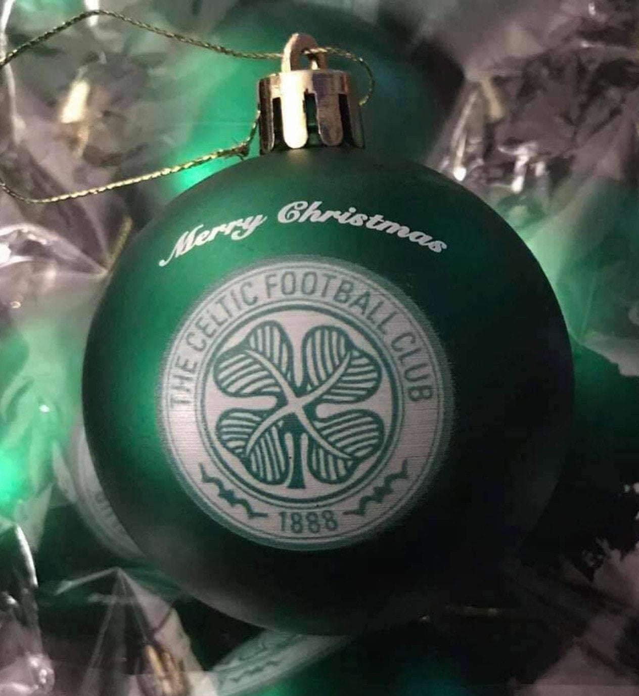 ( 10 Per Pack ) Celtic Green printed Christmas Tree Decorations
